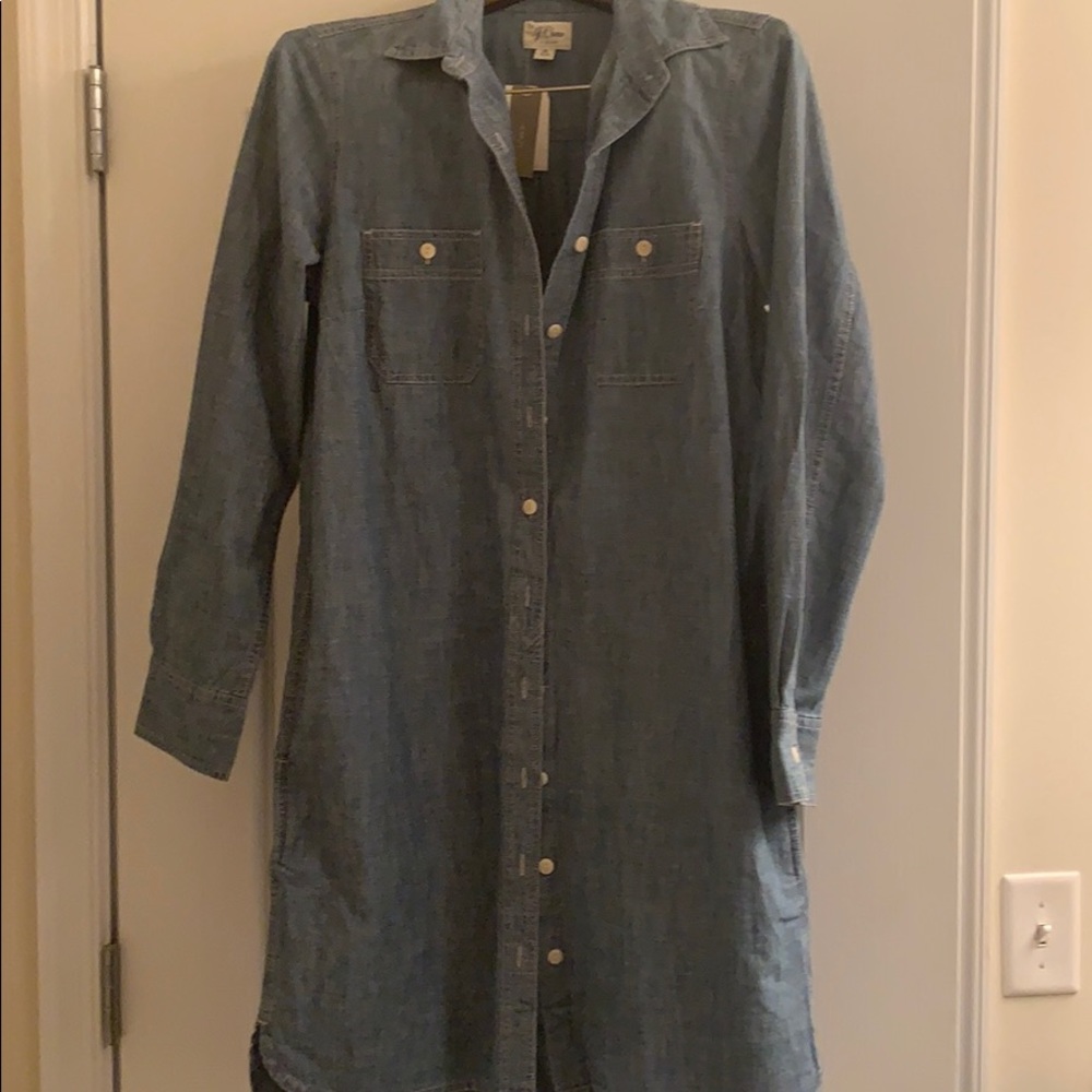 Jean dress button up w side & top pockets